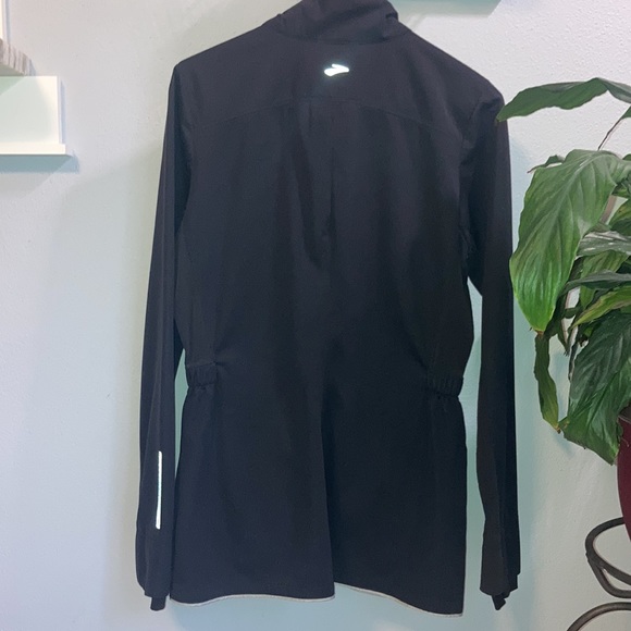 Brooks PureProject jacket - Picture 7 of 12
